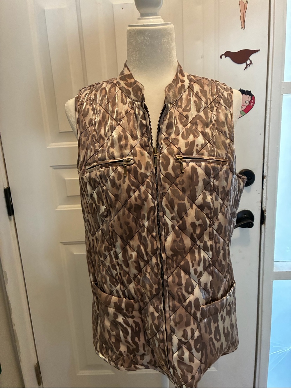 Chico's Quilted Leopard-Print Sleeveless Vest - Taupe & Cream